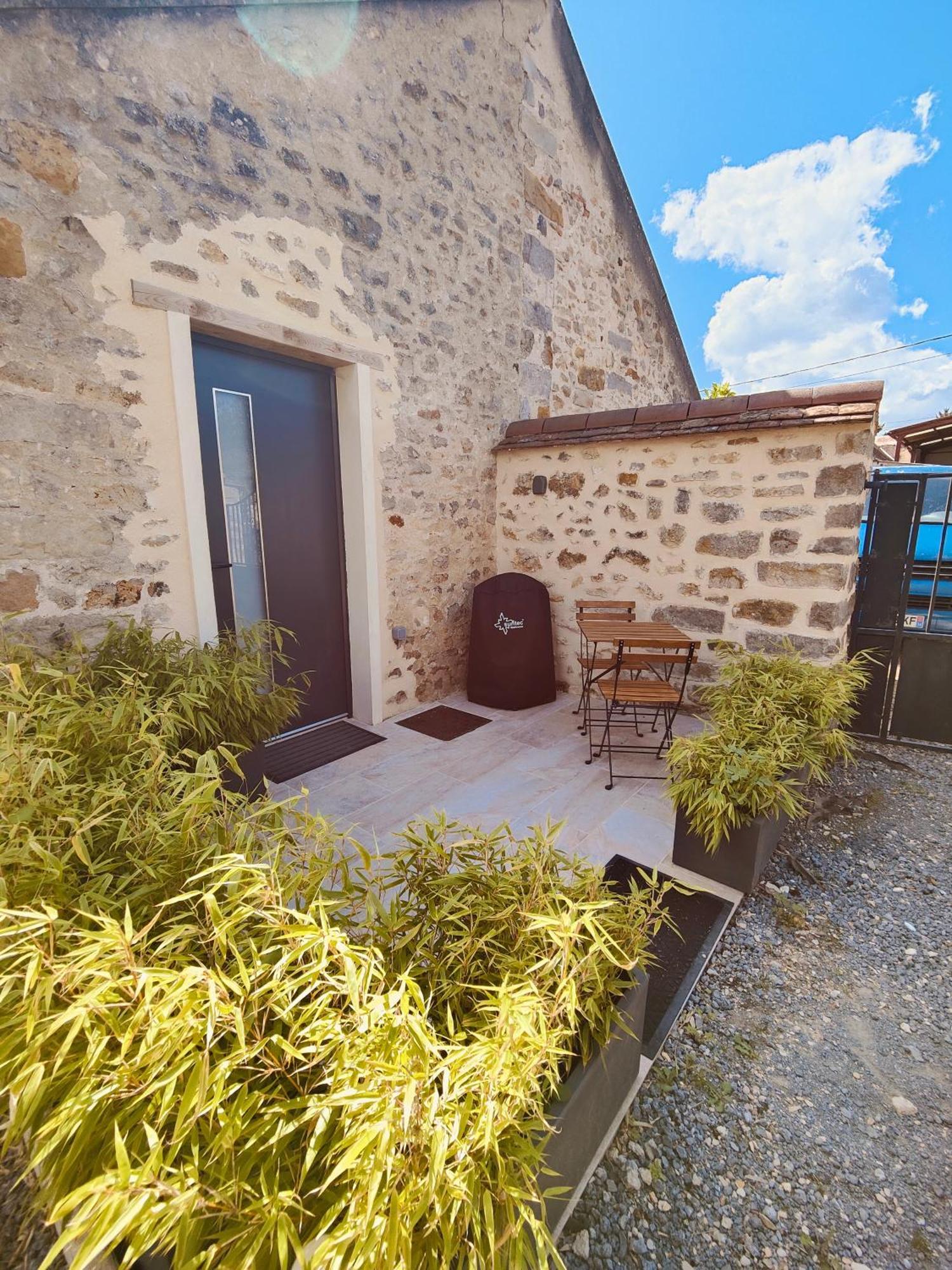 Maisonette Proche De Fontainebleau Ville-Saint-Jacques Ngoại thất bức ảnh
